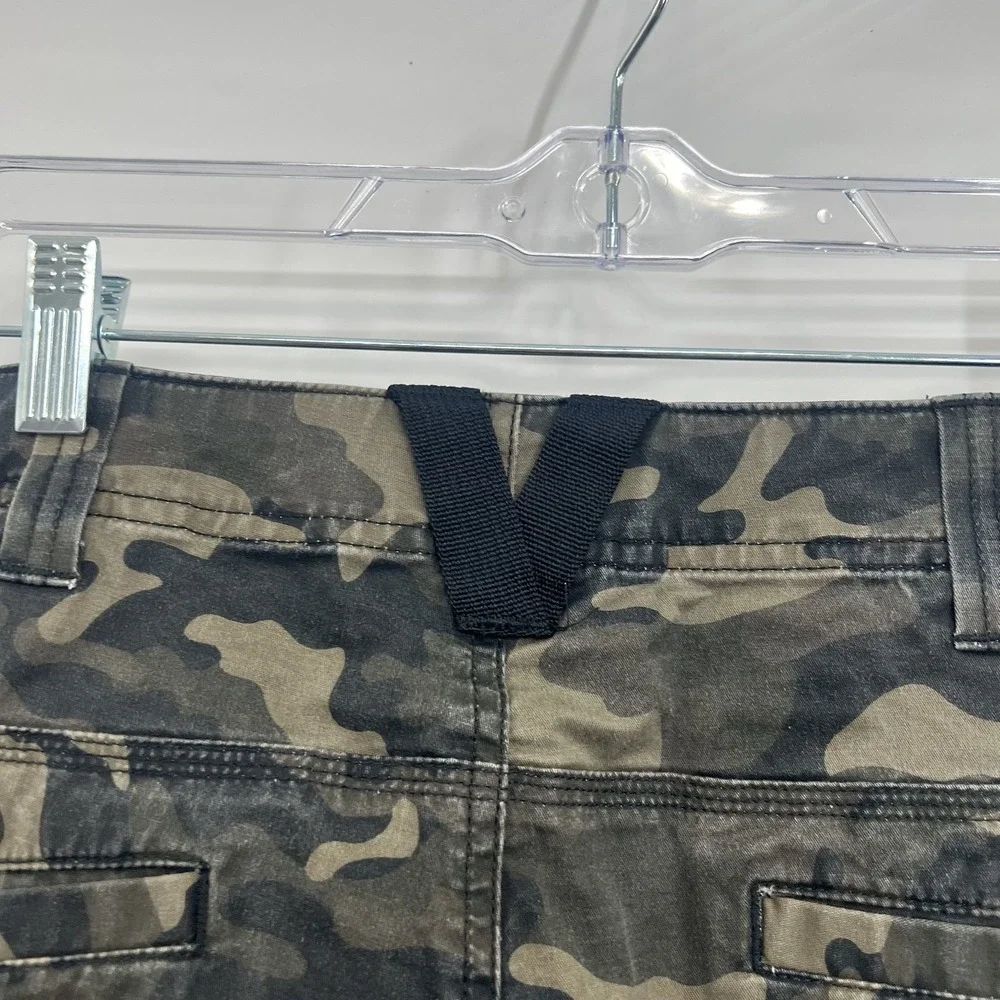 5.11 Aramis 10" Shorts Mens 36 Green Camo Cotton Blend Multi Pocket Utility - Picture 7 of 15
